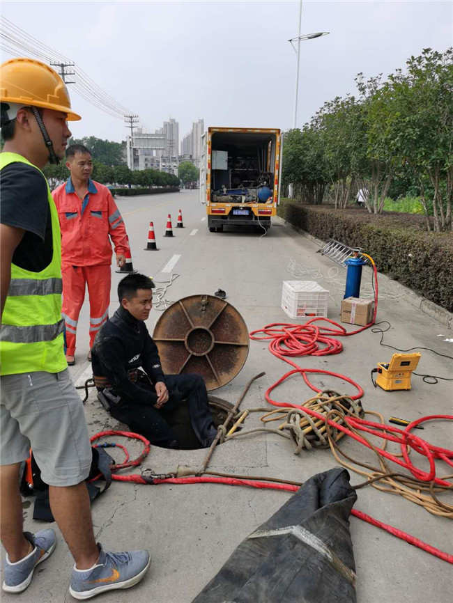 灵山翻衬法管道修复技术主要工序